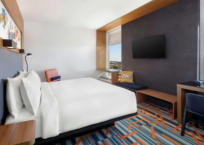 Hotel Aloft By Marriott Phoenix-airport