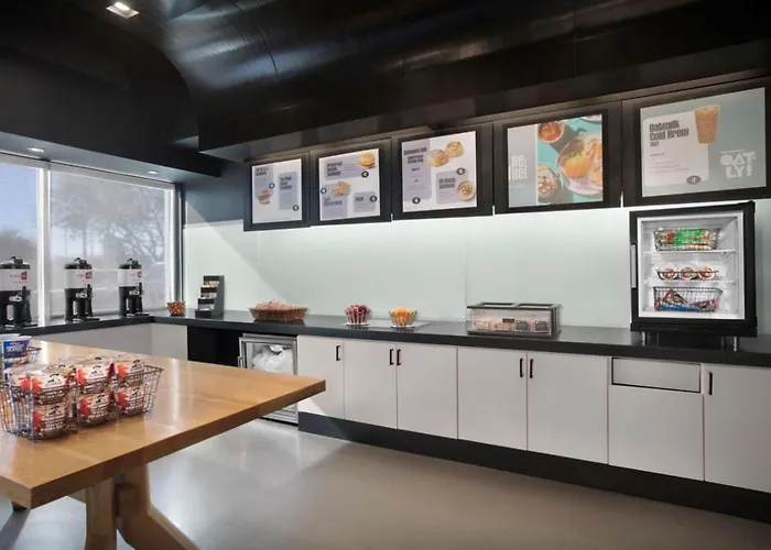Hotel Aloft By Marriott Phoenix-airport