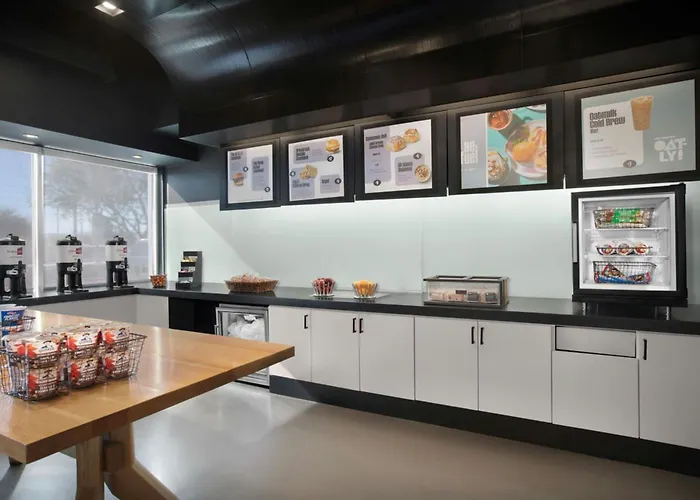 Aloft By Marriott Phoenix-airport
